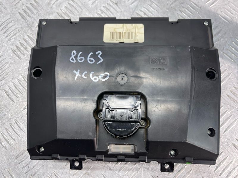 Блок керування кондиціонером 31443425 Volvo XC60