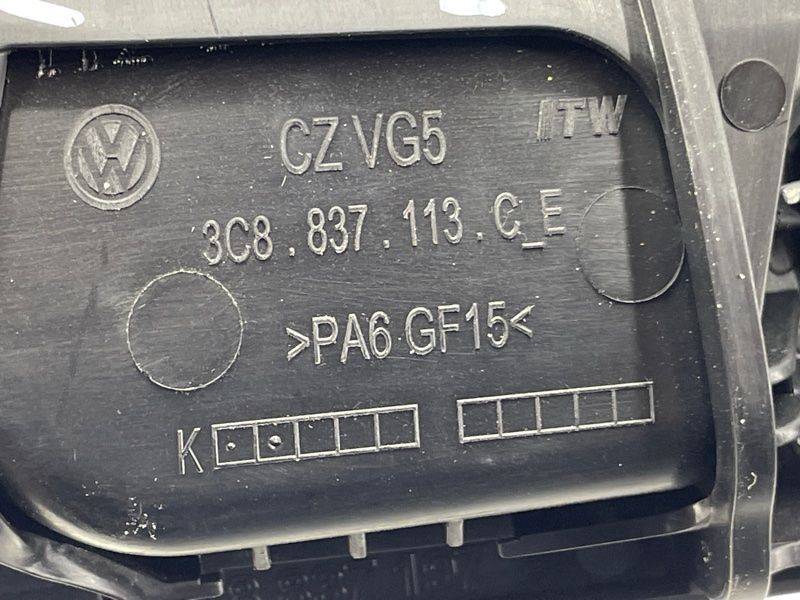 Ручка дверей внутрішня 3C8837113GVAL Volkswagen CC