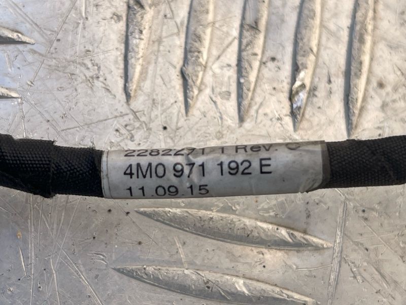 Кабель-адаптер камеры 4M0971192E Audi Q7
