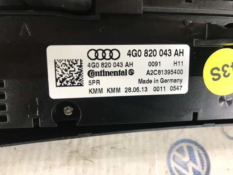 Панель керування клімат-контролем 4G0820043AH Audi A6