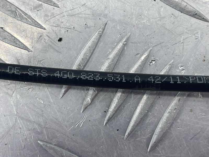 Трос капота 4G0823531A Audi A7