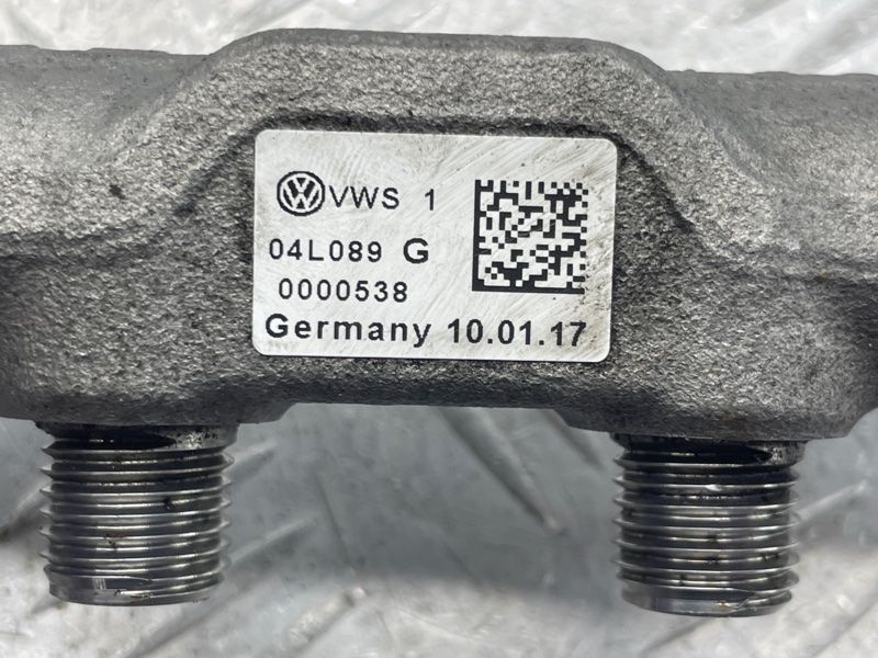 Паливна рампа 4L089G Volkswagen Tiguan