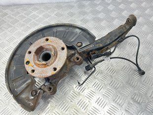 Поворотний кулак / цапфа 7P6407246A Volkswagen Touareg