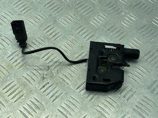 Замок капоту 4G0823509C Audi A7