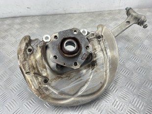 Поворотний кулак / цапфа з підшипником 8W0407242F Audi A4