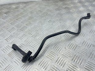 Трубка вакуумная с обратным клапаном 4G1611931F Audi A6