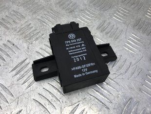 Блок розблокування спинки сидіння 7P6959257 Volkswagen Touareg