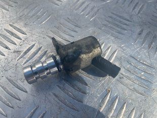 Клапан электромагнитный 06E115243G Audi A7