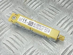 Підсилювач антени 8W5035225B Audi A4