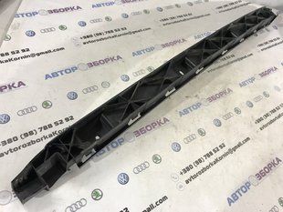 Направляюча / кріплення / кронштейн бампера 4G5807458 Audi A6