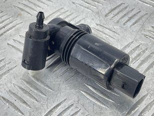 Насос омивача лобового і заднього скла 31349242 Volvo XC60 Volvo XC60