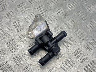Клапан системи охолодження 31338385 Volvo XC90