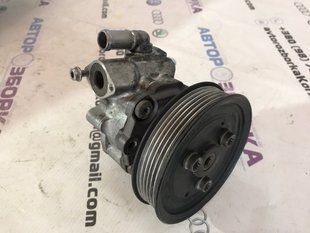 Насос гидроусилителя руля 7L8422154G Audi Q7