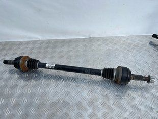 Піввісь 7P0501201G Volkswagen Touareg