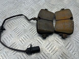 Гальмівні колодки Audi Q7