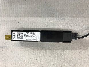 Усилитель антенны 7P6035552N Volkswagen Touareg
