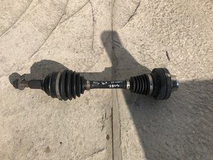 Полуось 7P0407271C Audi Q7