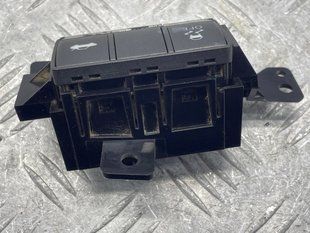 Кнопка відкривання кришки багажника 251B34GA0A Infiniti Q50