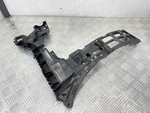 Кронштейн заднього бампера 31407730 Volvo XC90