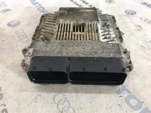 Блок керування двигуном 4L0910551P Audi Q7