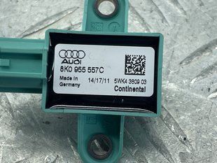 Датчик удара 8K0955557C Audi Q5