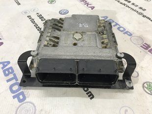 Блок управления двигателем 06K906070H Volkswagen Passat