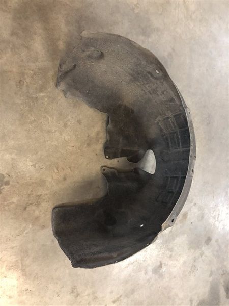 Подкрылок 4G0810171A Audi A6