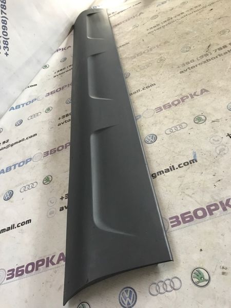 Накладка двери передняя левая 4L0071841 Audi Q7 Audi Q7