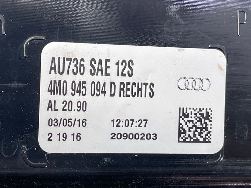 Стоп / ліхтар 4M0945094D Audi Q7