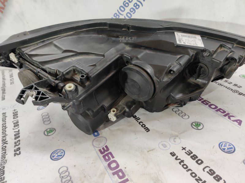Фара Галоген 4G0941003N Audi A6