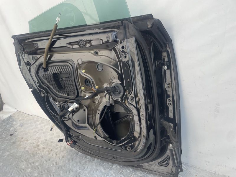 Двері 4G8833051A Audi A7