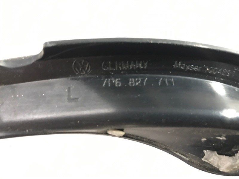 Защитный молдинг левый 7P6827711 Volkswagen Touareg Volkswagen Touareg