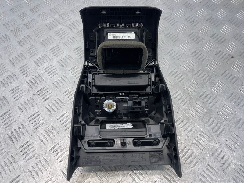 Дефлектор Volkswagen Tiguan