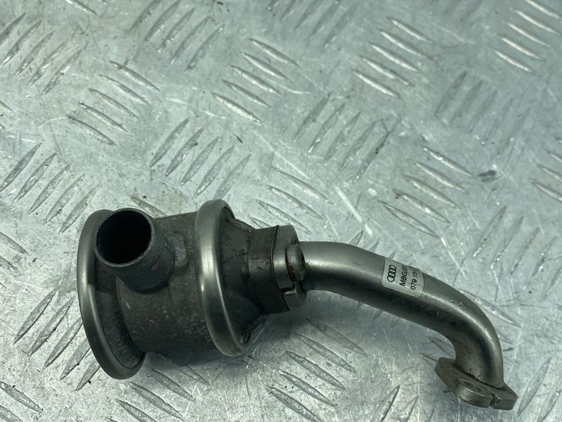 Клапан EGR 07913111AJ Audi S6