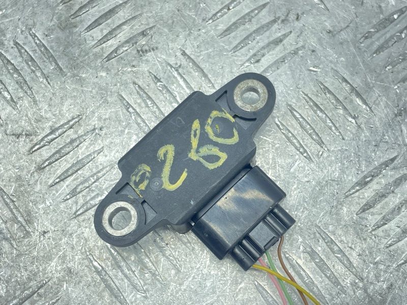 Датчик поперечного прискорення (ESP) 47930JG200 Infiniti Q50