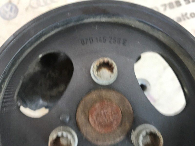 Насос гідропідсилювача керма 7L8422154E Audi Q7