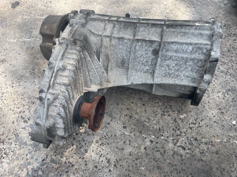 Роздаткова коробка Audi Q7