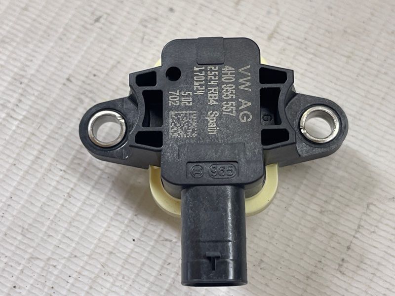 Датчик удару 4H0955557 Audi A7