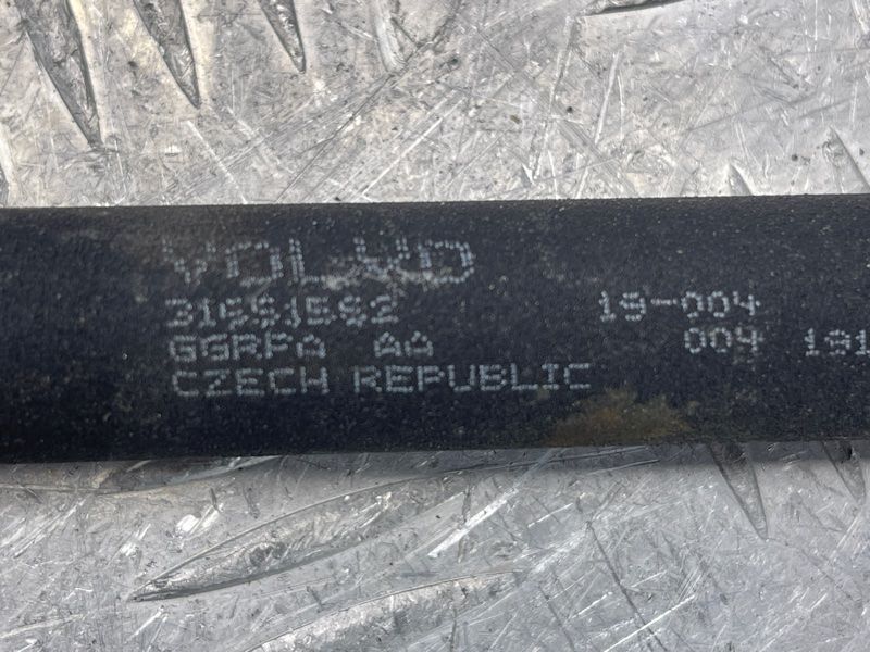 Розпірка телевізора 31651562 Volvo XC90