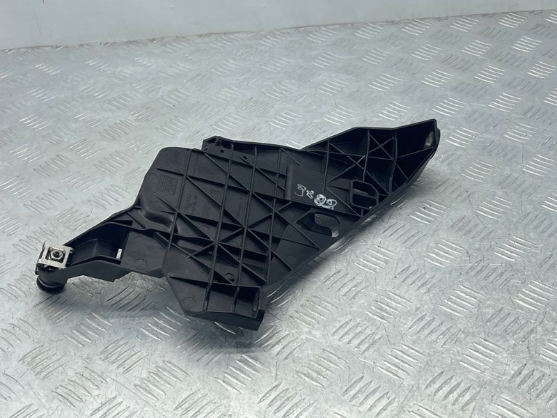 Кронштейн / Крепление фары 8R0941453A Audi Q5