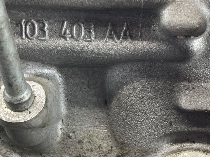 головка блока цилиндров 06E103403AA Audi A6