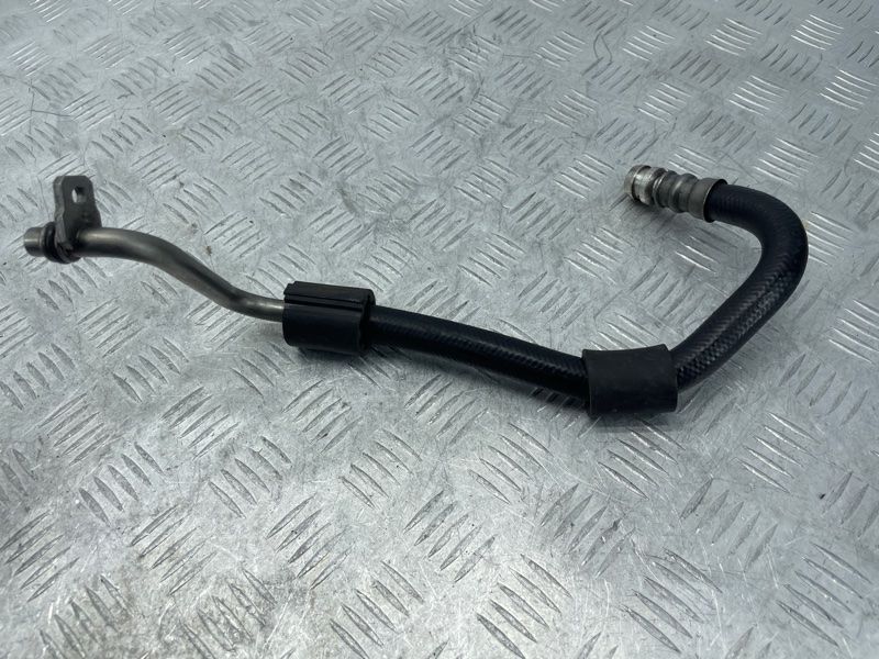 Трубка масляного радіатора АКПП 5N0317825B Volkswagen Tiguan