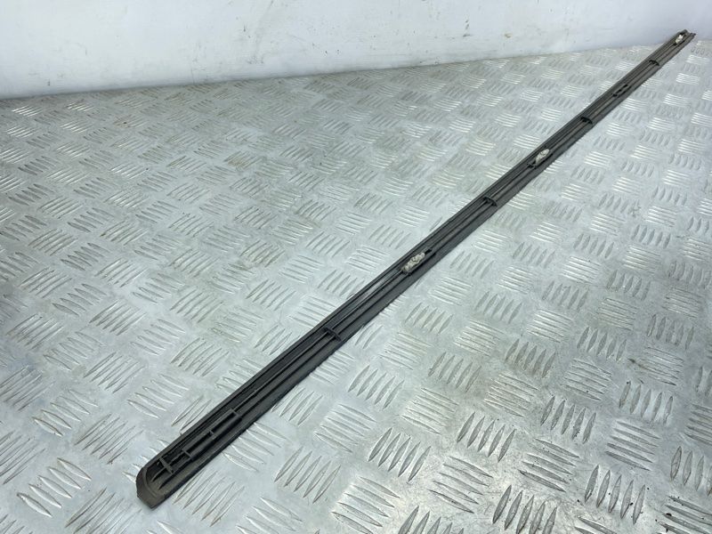 Накладка порога 7L0853538C9B9 Volkswagen Touareg