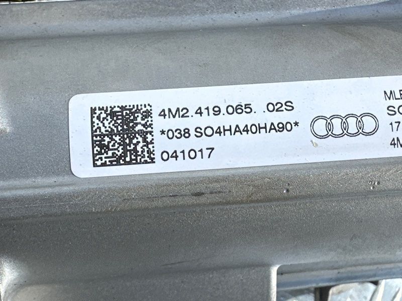 Рульова колонка Audi Q7