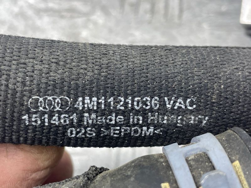 Патрубок 4M1121036 Audi Q7