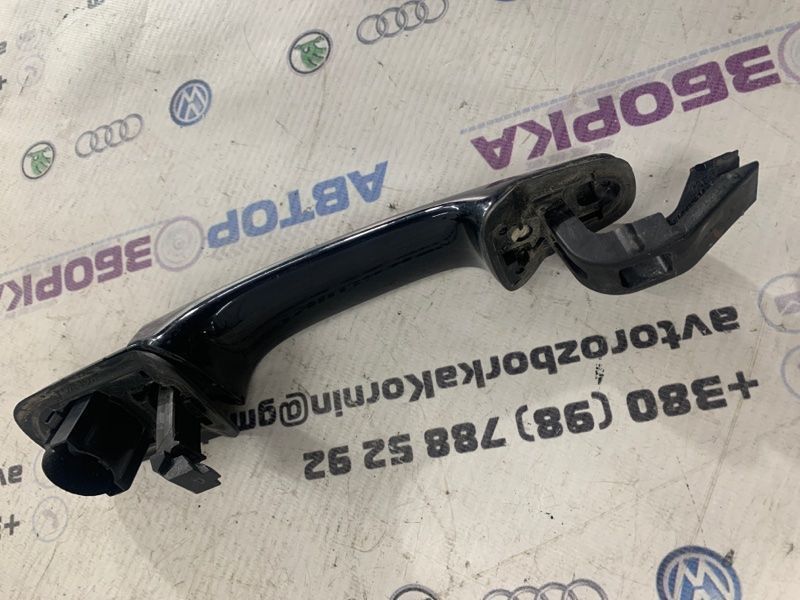 Ручка дверей (keyless) зовнішня 30663618 Volvo XC60
