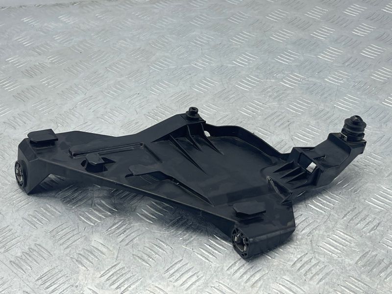 Кронштейн / Крепление фары 8R0941453A Audi Q5