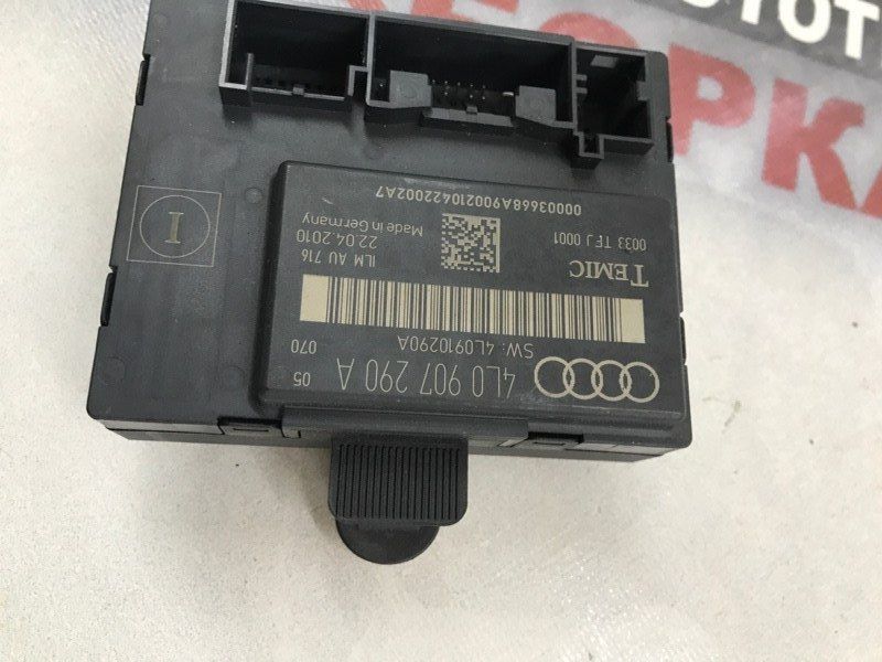 Блок управления двери 4L0907290A Audi Q7