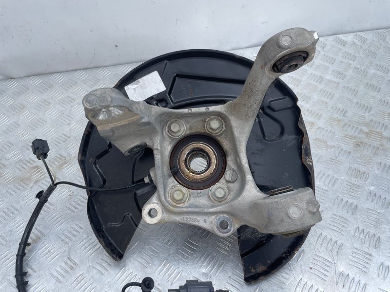 Поворотний кулак задній правий E1GC5B759AF Ford Edge Ford Edge, Lincoln MKX, Lincoln Nautilus