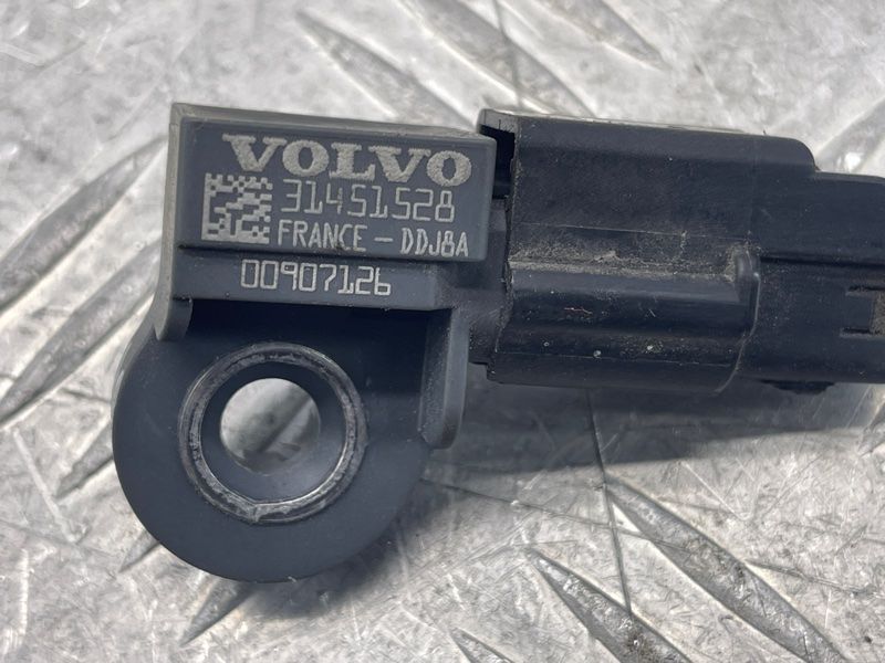 Датчик удару передній 31451528 Volvo XC90 Volvo S90, Volvo V90, Volvo V90 Cross Country, Volvo XC60, Volvo XC90